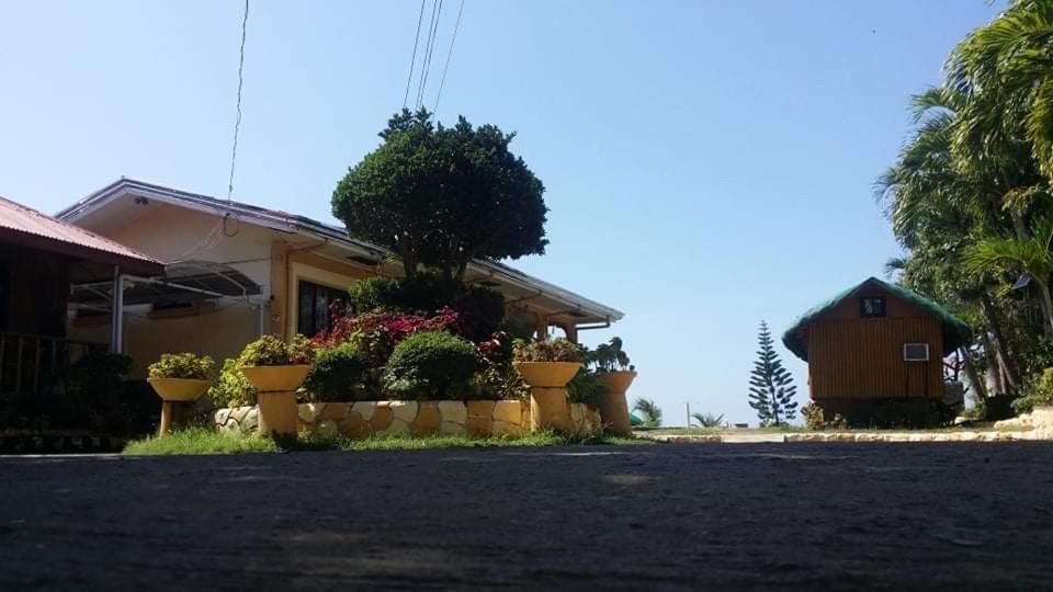 Sea Breeze Beachfront Home And Cottages San Juan  Eksteriør billede
